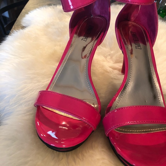 The cutest heels ever Jennifer Lopez size 8.5 - Picture 3 of 8